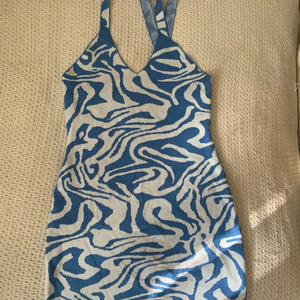 New with tags Cider Blue & White Swirl Knit 70s Vintage Style Mini Halter Dress - Picture 4 of 8